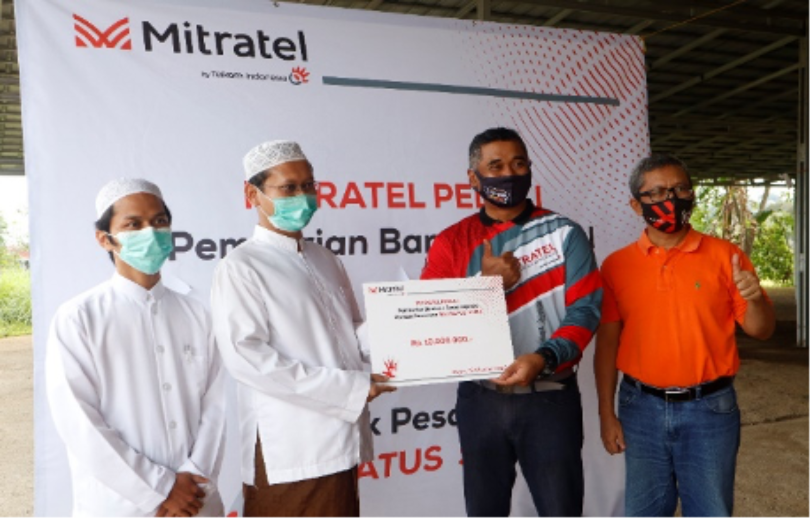 Bantuan Banjir Sukabumi & Bantuan Sosial ke Pondok Pesantren.