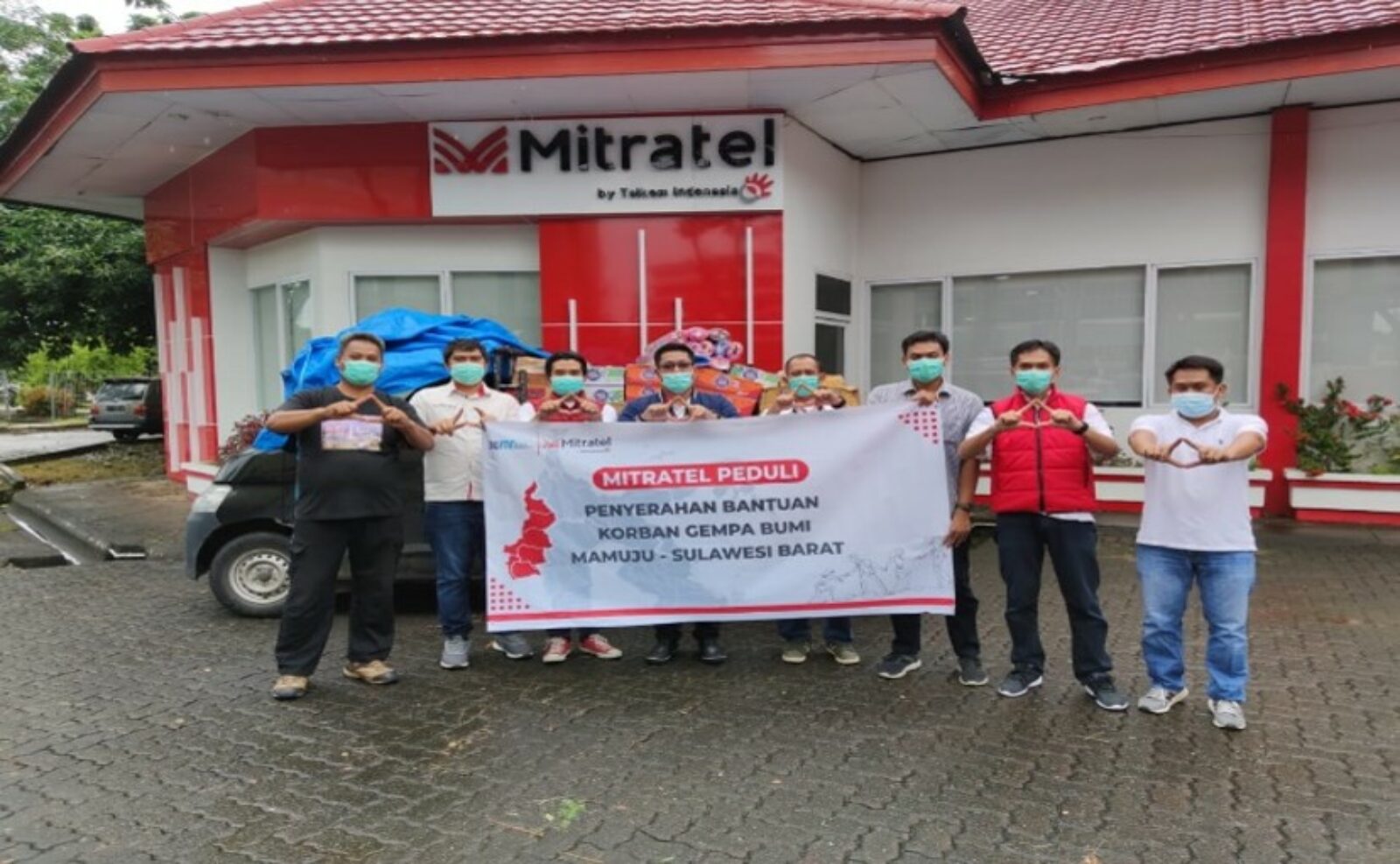 Mitratel Berbagi Penyerahan Bantuan Korban Gempa Bumi Majene dan Mamuju