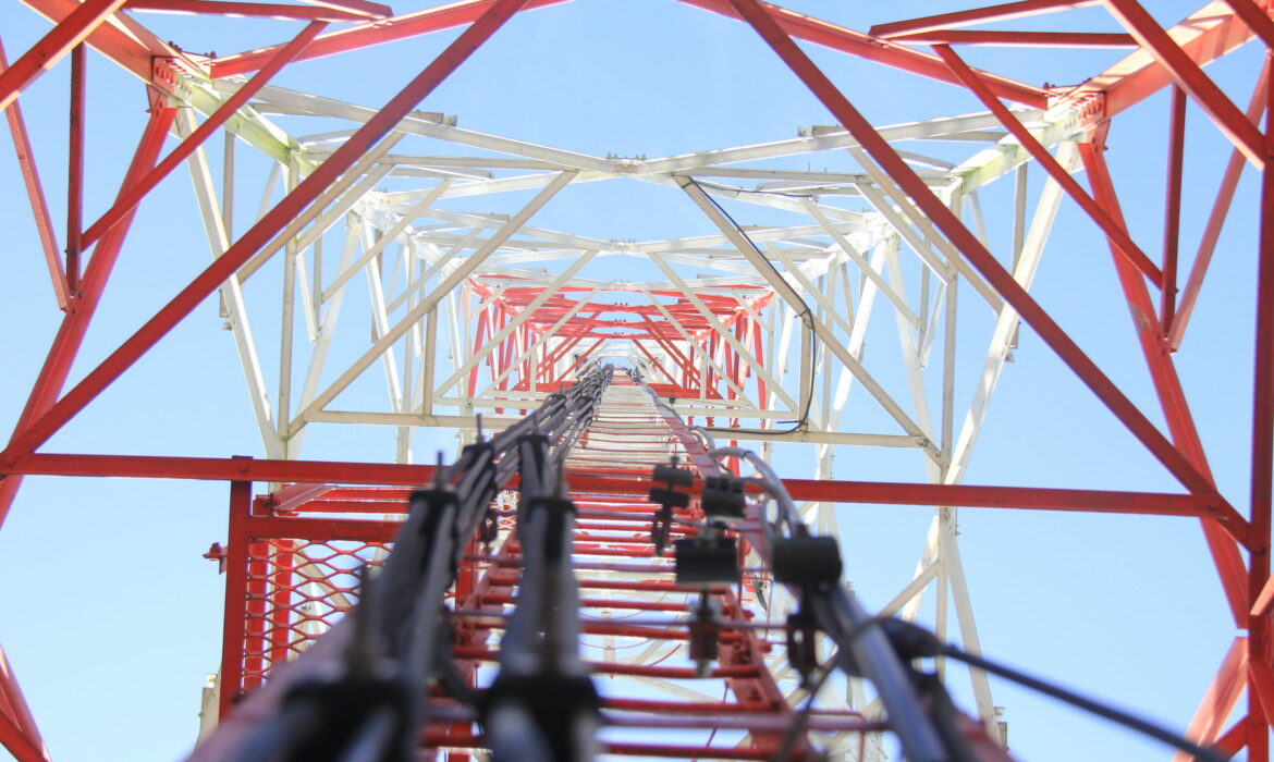 Fundamental Kuat dan Solid, Mitratel Bukukan Pendapatan Rp 3,72 Triliun dan Laba Bersih Meroket 27,2%