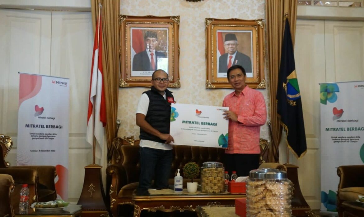 Mitratel Serahkan Bantuan Untuk Korban Gempa Cianjur