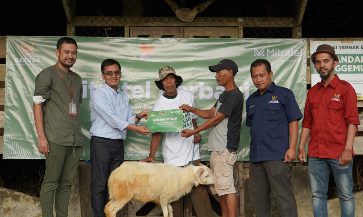 Rayakan Idul Adha, Mitratel Bersama BAZNAS Salurkan 3.467 Paket Daging Kurban